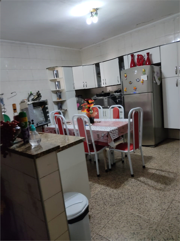 Sobrado muito espaçoso para grandes famílias!
