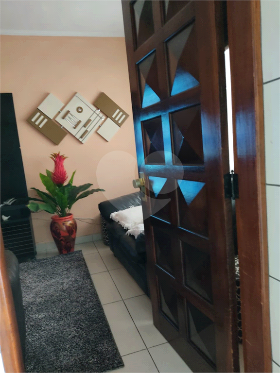Sobrado muito espaçoso para grandes famílias!
