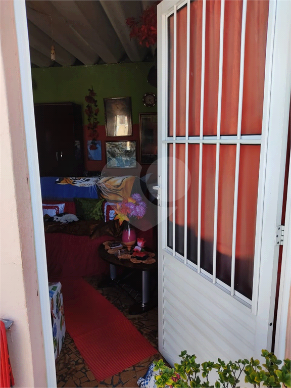Sobrado muito espaçoso para grandes famílias!