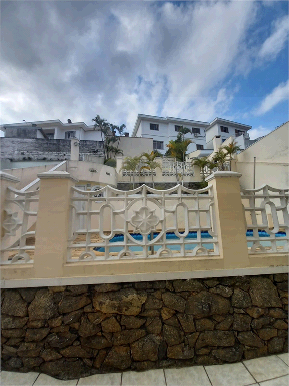 Sobrado no Jardim França com 288m²