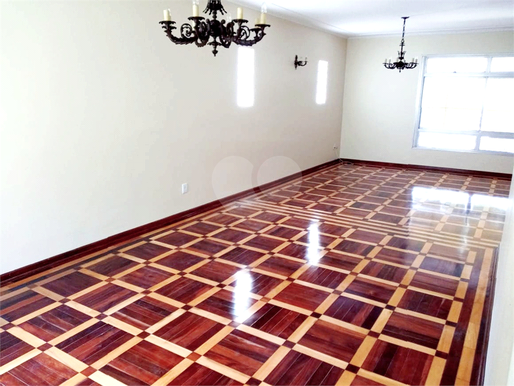 casa térrea residencial comercial 400 metros terreno 300 metros construídos 4 dormitórios 