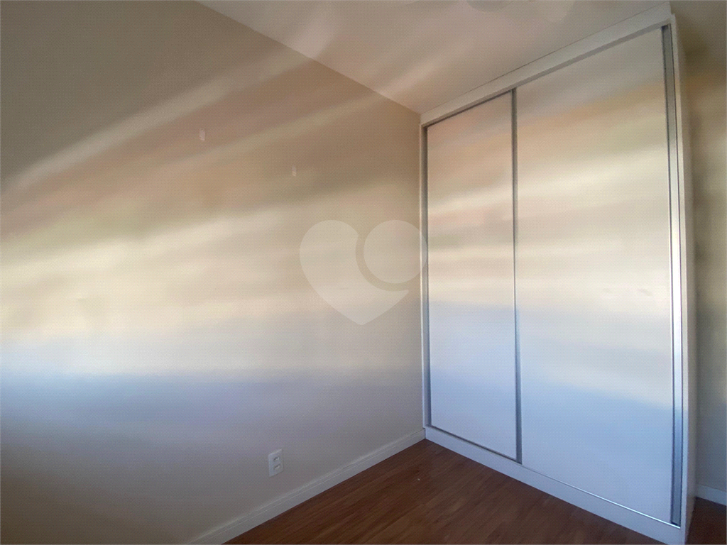 APARTAMENTO em LAUZANE PAULISTA