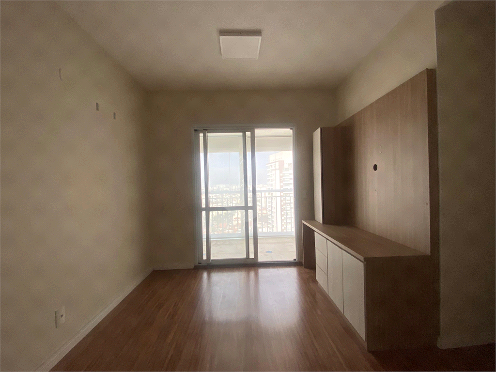 APARTAMENTO em LAUZANE PAULISTA