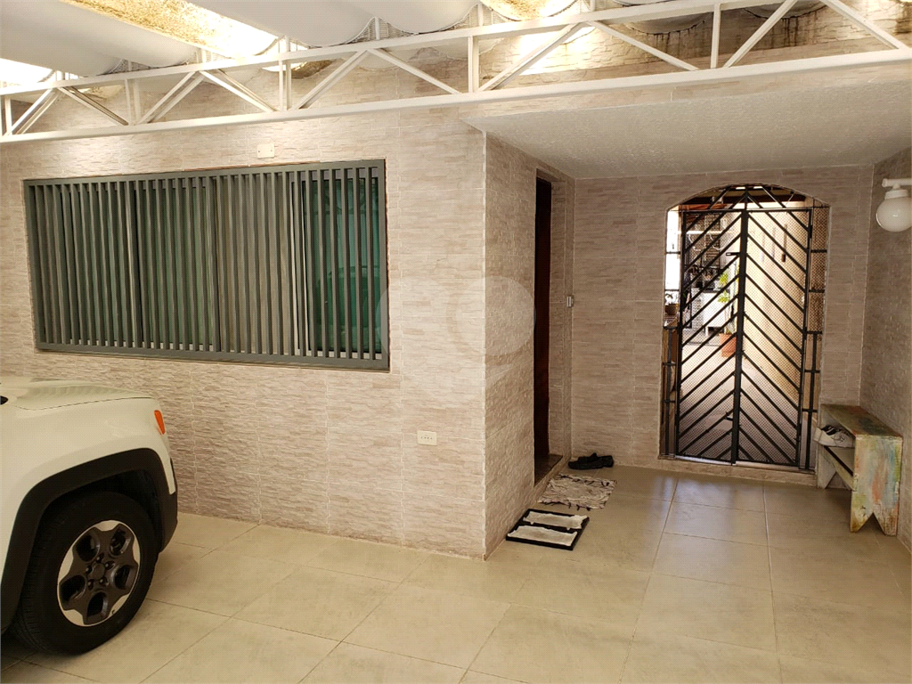 SOBRADO em VILA PAULICÉIA