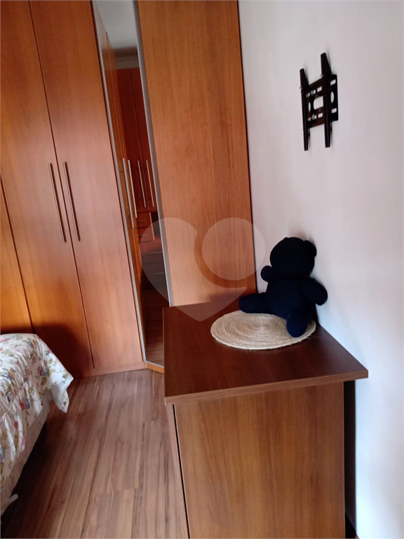 Belo sobrado com 3 dorms na Vl Irmãos Arnoni