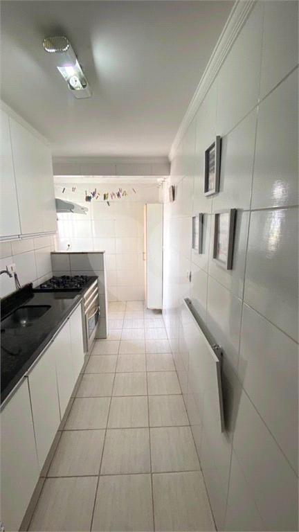 Apartamento à venda com 2 quartos, 50m² - Foto 9