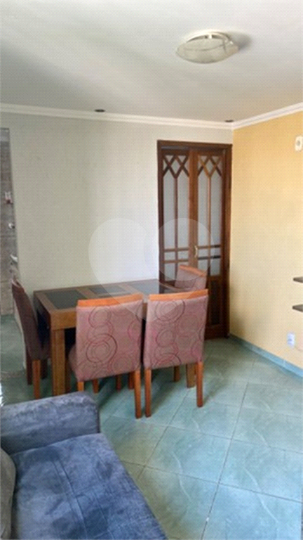 Apartamento à venda com 2 quartos, 50m² - Foto 2