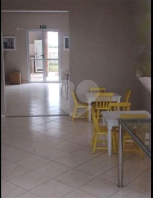 APARTAMENTO em VILA MIRIAM