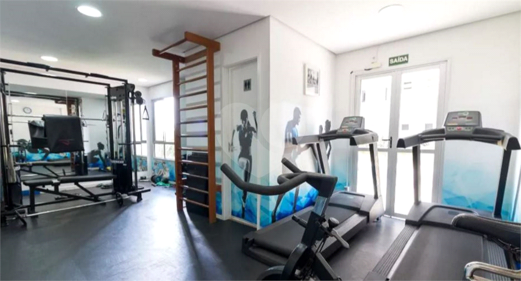 APARTAMENTO em VILA MIRIAM