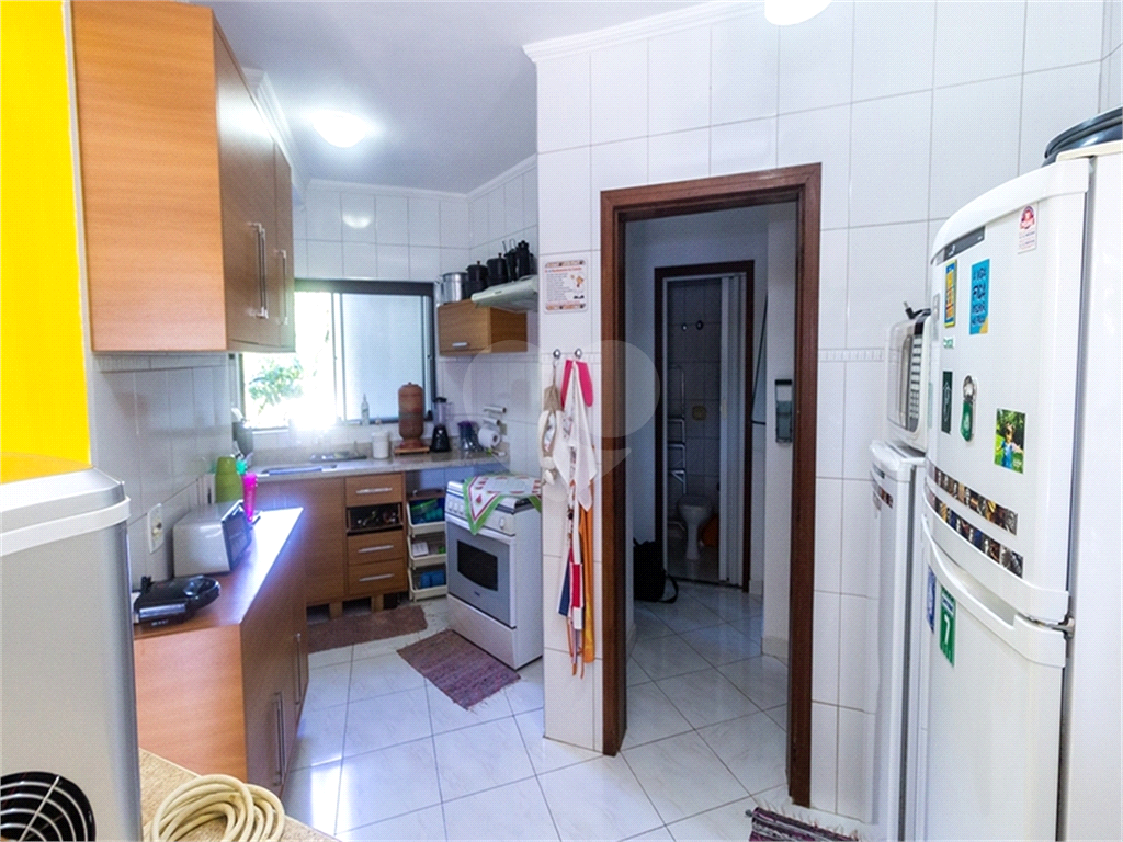 Lindo Apartamento 180m² com *Escritura Definitiva* para Venda, no Condomínio Tropical Tabatinga, Car