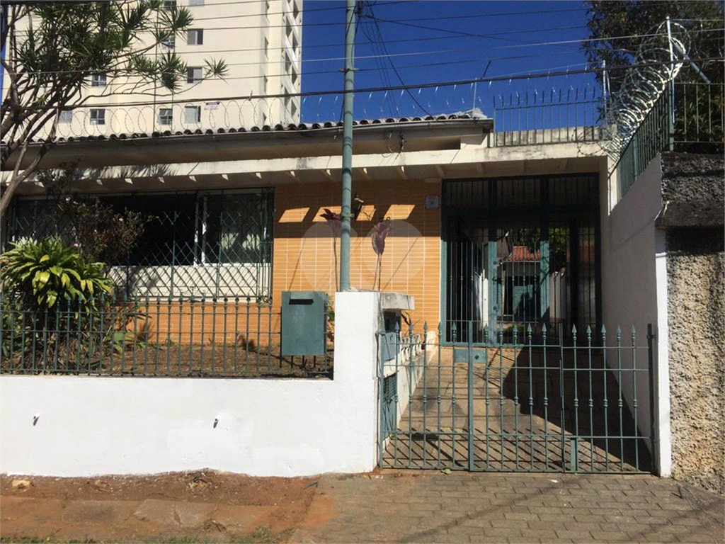 TERRENO em CUPECÊ