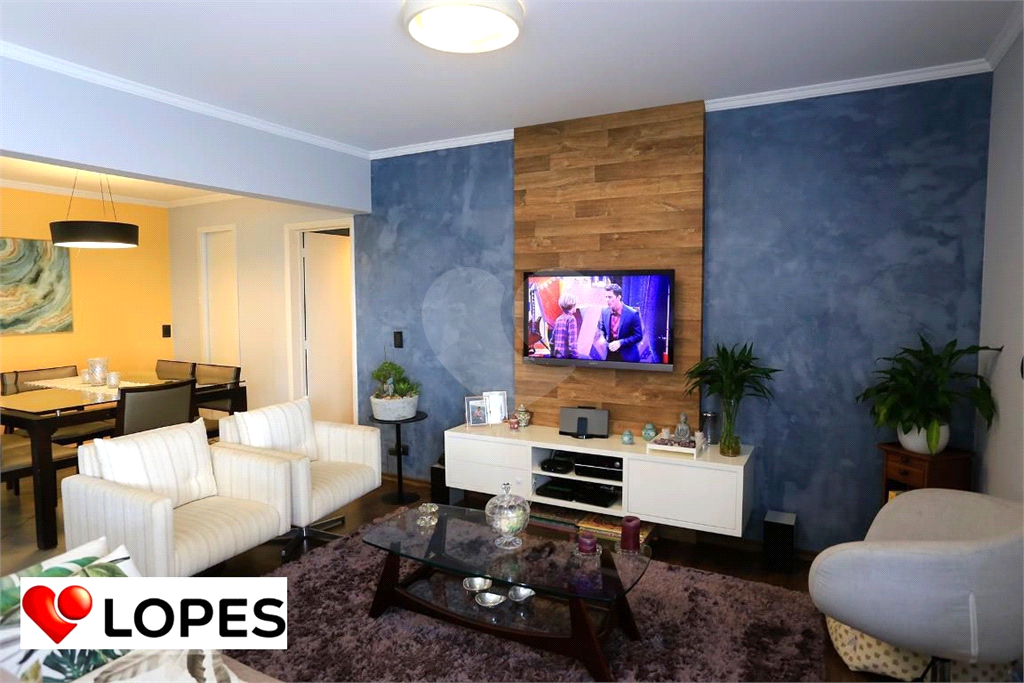 Apartamento à venda com 3 quartos, 126m² - Foto 2