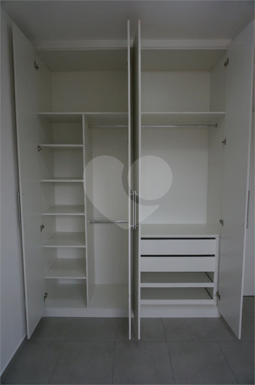 APARTAMENTO em IPIRANGA