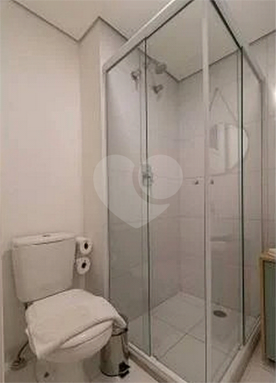 APARTAMENTO em CENTRO