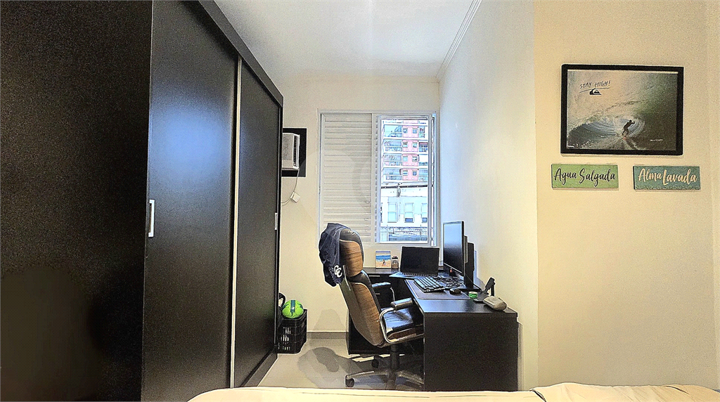 Apartamento para venda com 4 dormitórios 3 banheiros no Boqueirão, Santos - SP
