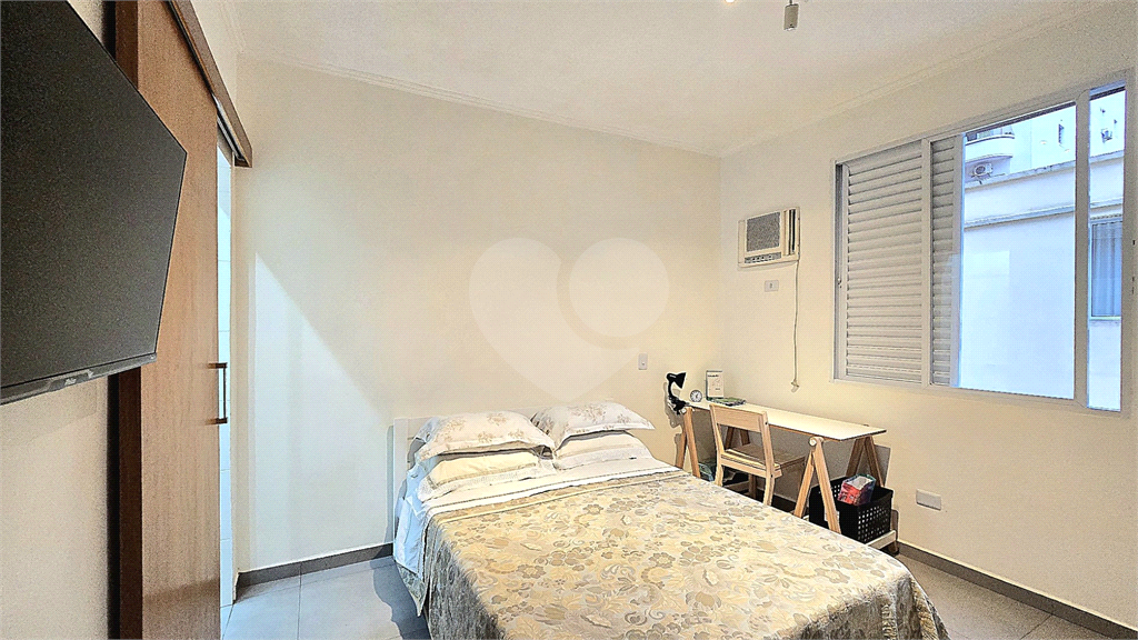 Apartamento para venda com 4 dormitórios 3 banheiros no Boqueirão, Santos - SP