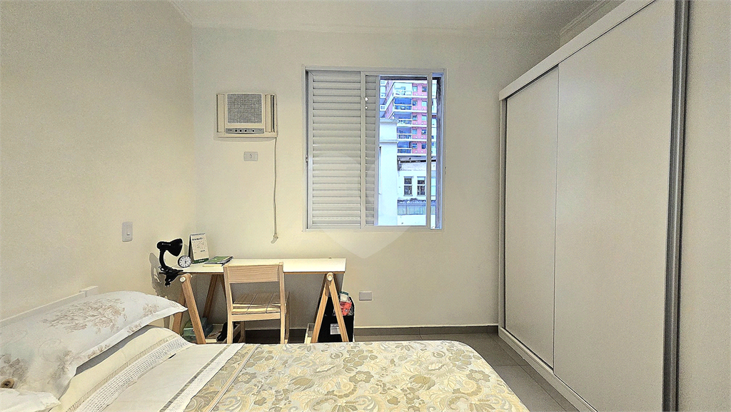 Apartamento para venda com 4 dormitórios 3 banheiros no Boqueirão, Santos - SP