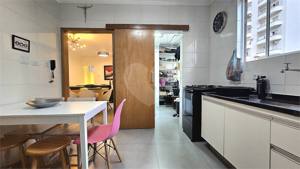 Apartamento para venda com 4 dormitórios 3 banheiros no Boqueirão, Santos - SP