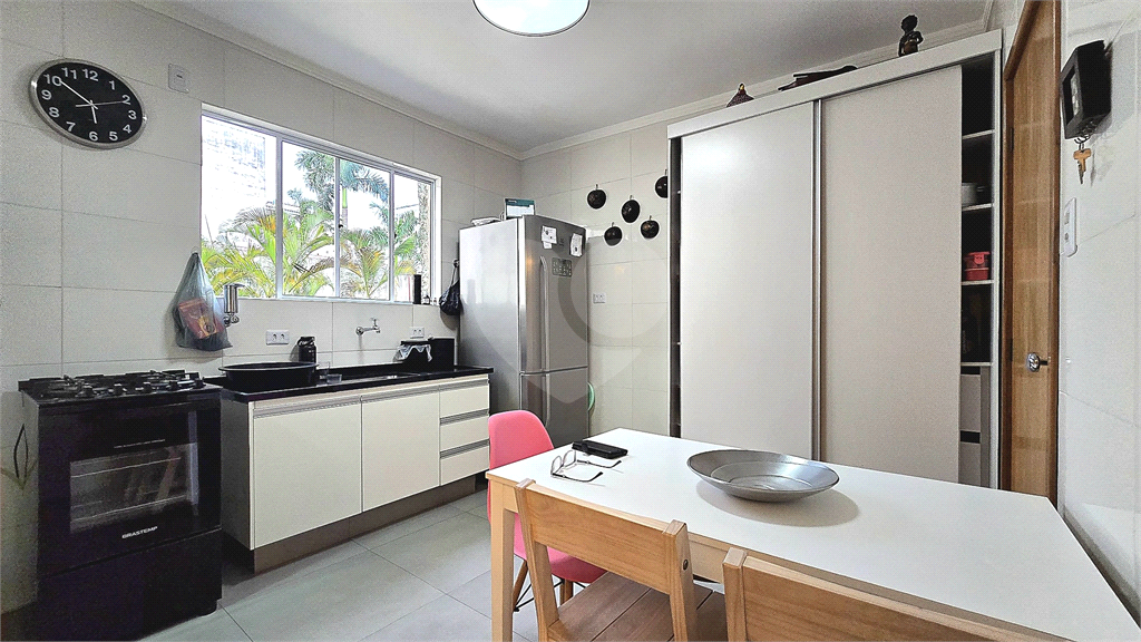 Apartamento para venda com 4 dormitórios 3 banheiros no Boqueirão, Santos - SP