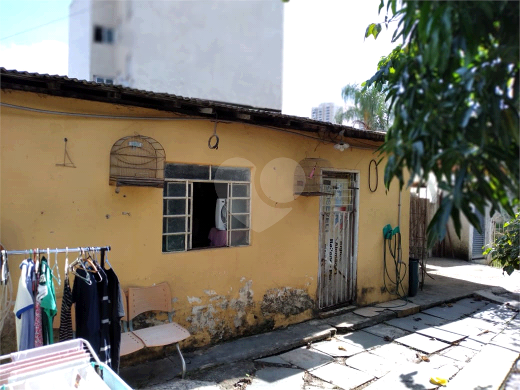 Excelente terreno no Tucuruvi de 660m² com duas casas