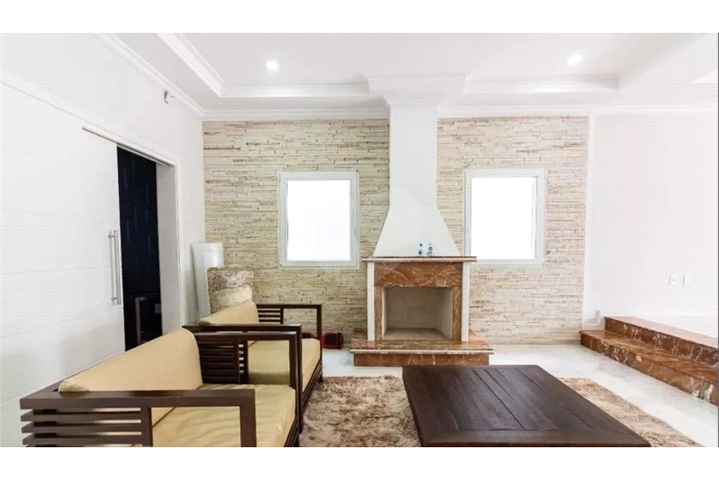 Casa à venda Condomínio Parque do Príncipes - 506m², 4 suites