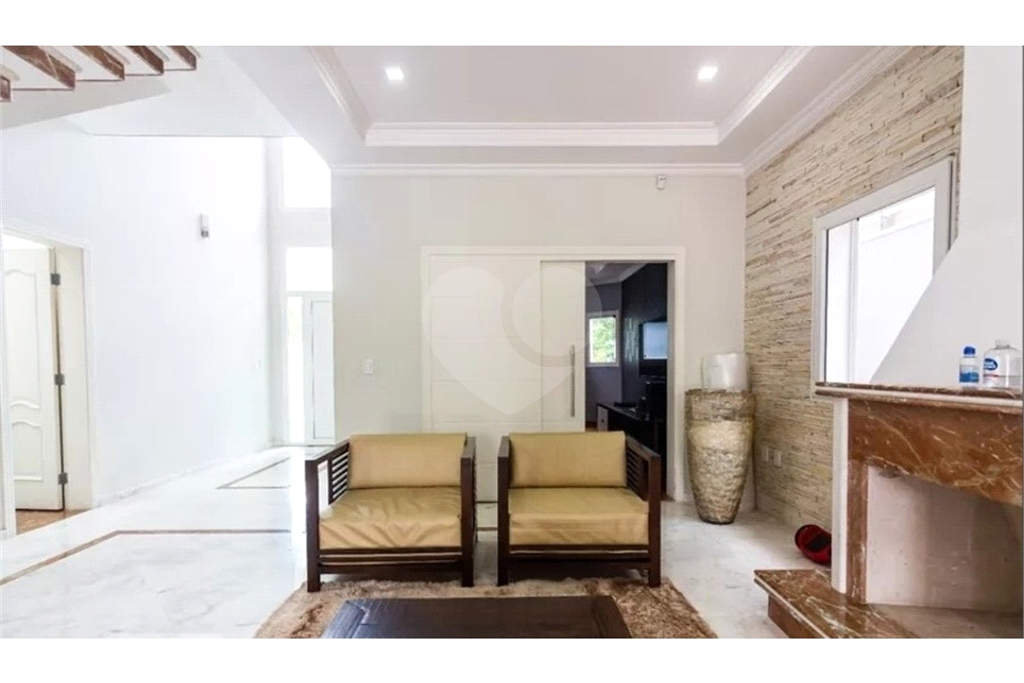 Casa à venda Condomínio Parque do Príncipes - 506m², 4 suites