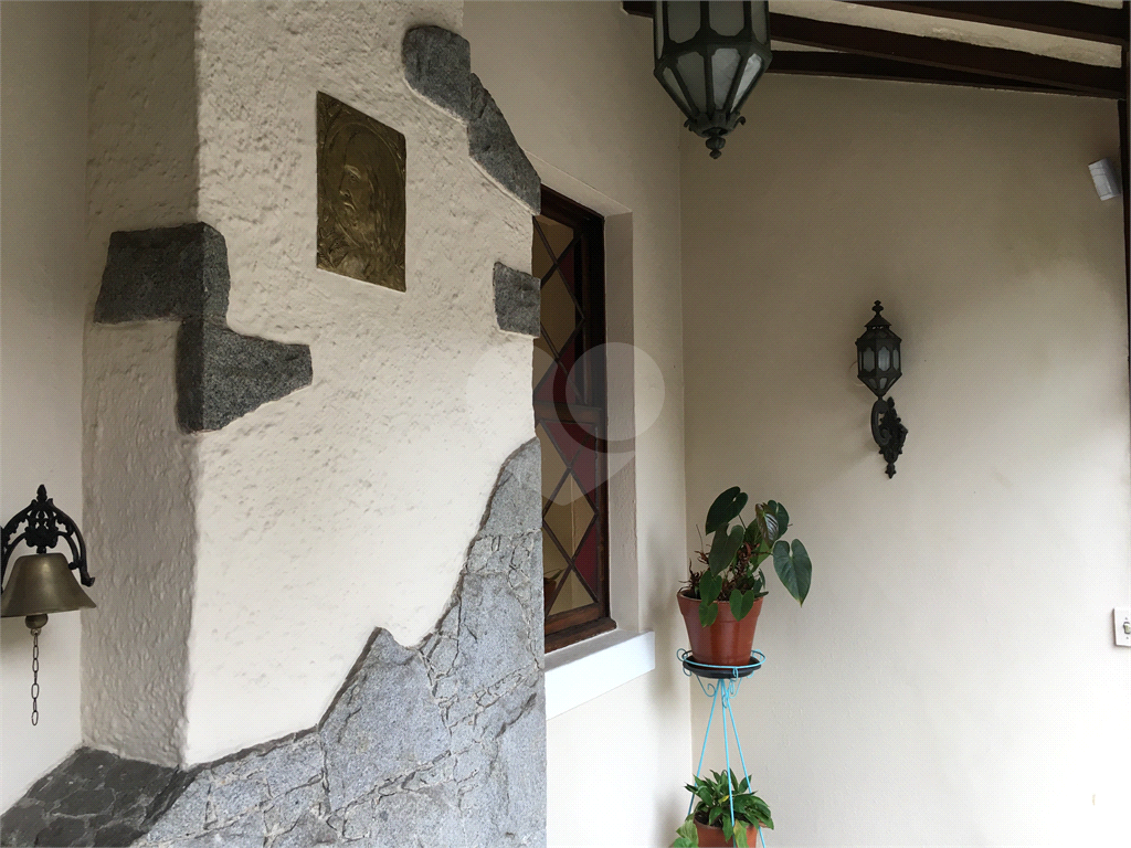 Casa de 280m2 com tombamento histórico e arquitetônico no Morro dos Ingleses. 