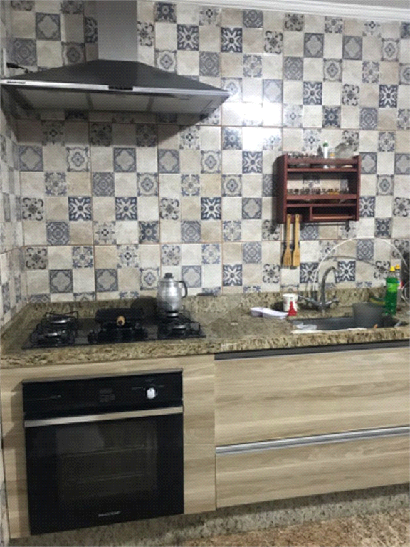 Excelente Sobrado em Ferraz de Vasconcelos, muito bem localizado