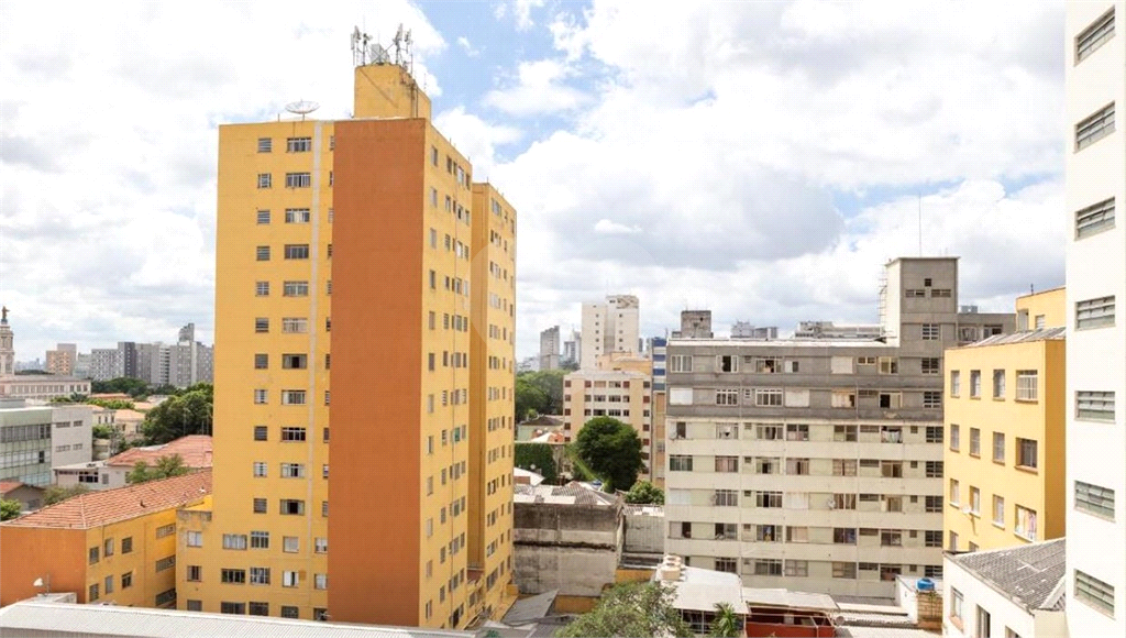 APARTAMENTO em BARRA FUNDA
