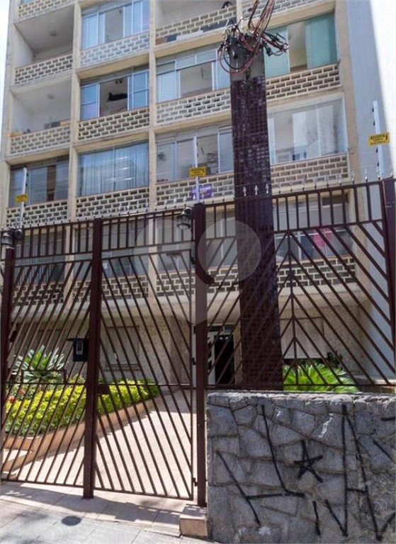 APARTAMENTO em BARRA FUNDA