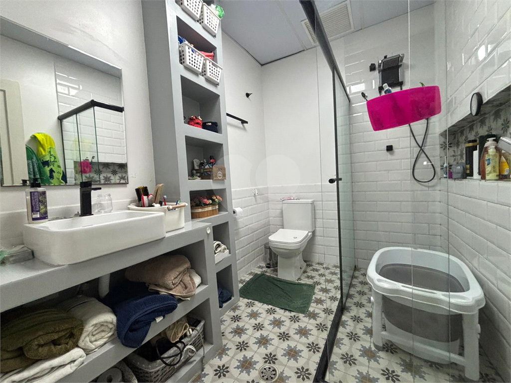 Sobrado Aconchegante com Quintal Espaçoso e Ótima Localização!- Santana