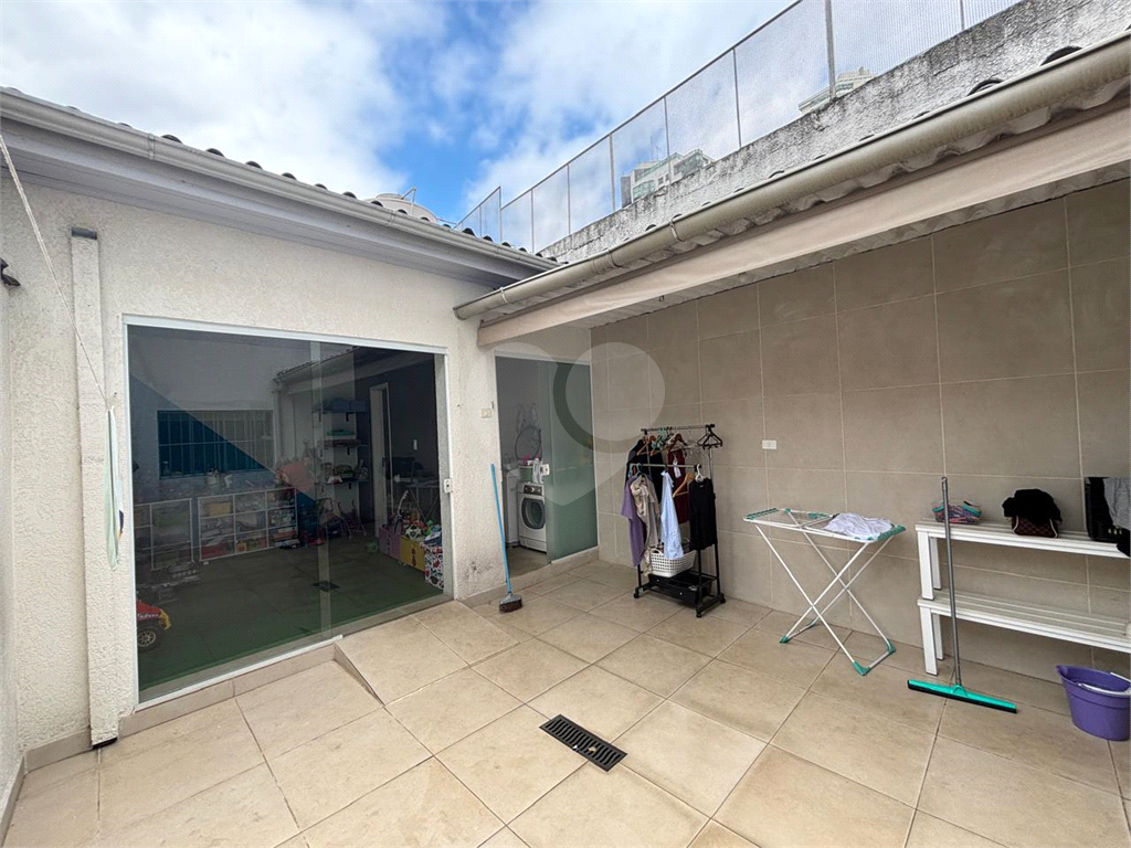 Sobrado Aconchegante com Quintal Espaçoso e Ótima Localização!- Santana