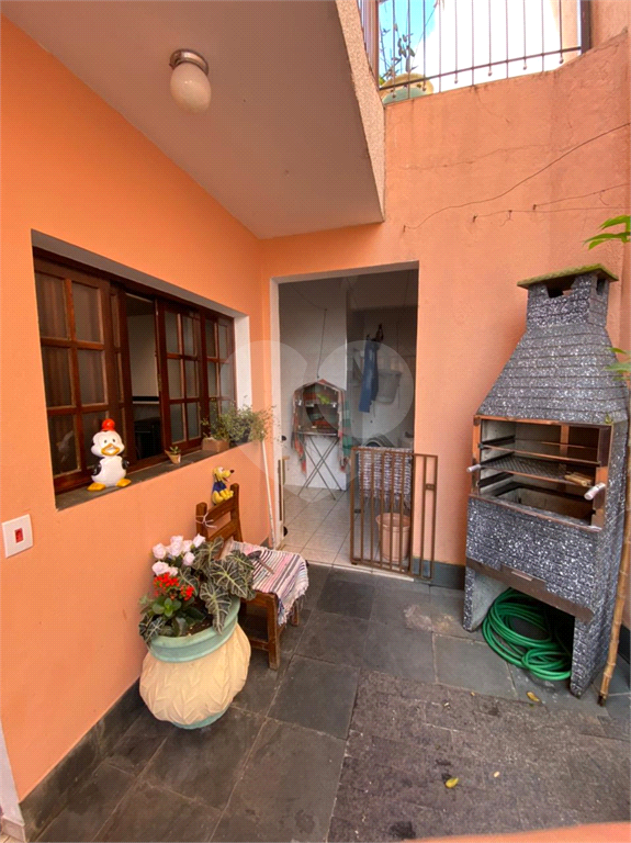 Casa em Itapecerica da Serra a venda 200 metros em condominio fechado