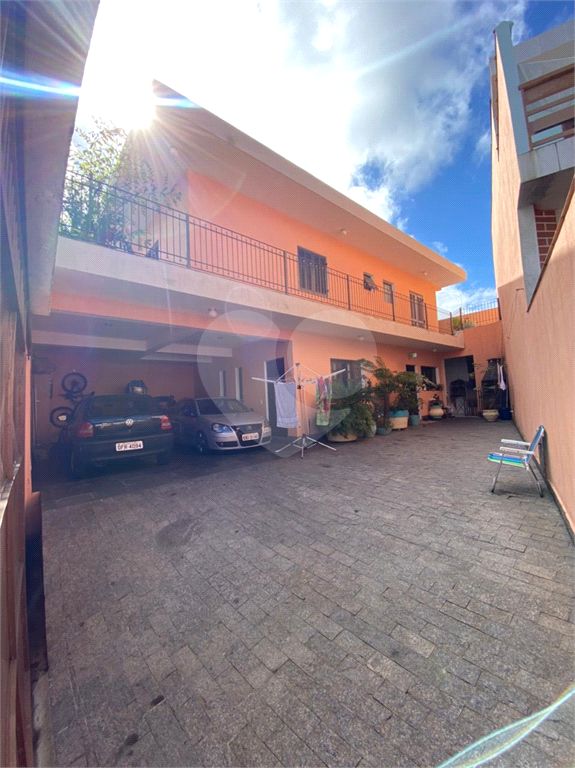 Casa em Itapecerica da Serra a venda 200 metros em condominio fechado