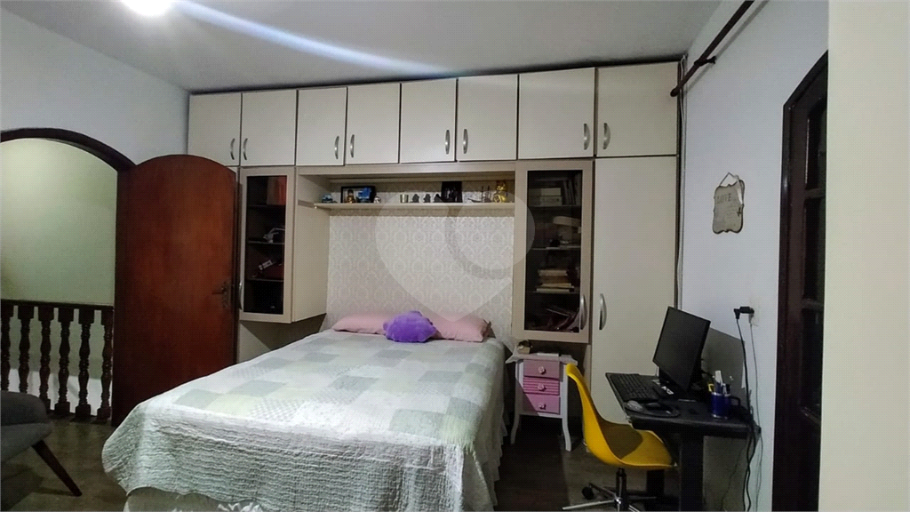 Sobrado à venda com 3 quartos, 210m² - Foto 23