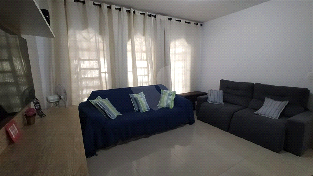 Sobrado à venda com 3 quartos, 210m² - Foto 17