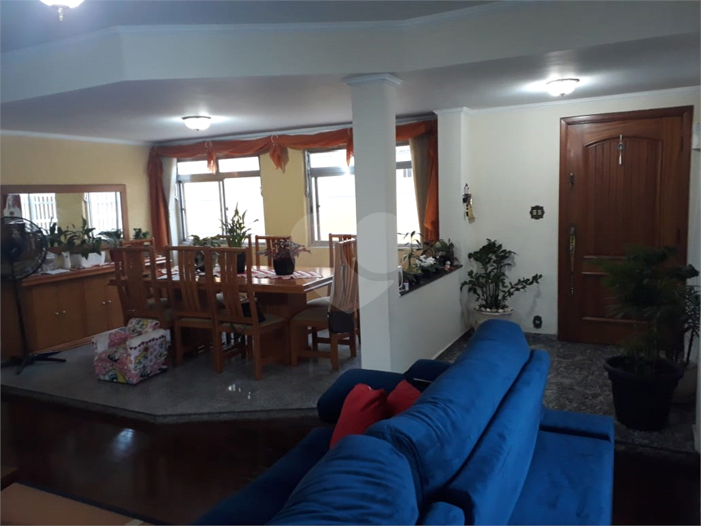 casa com 5 dormitórios e  churrasqueira