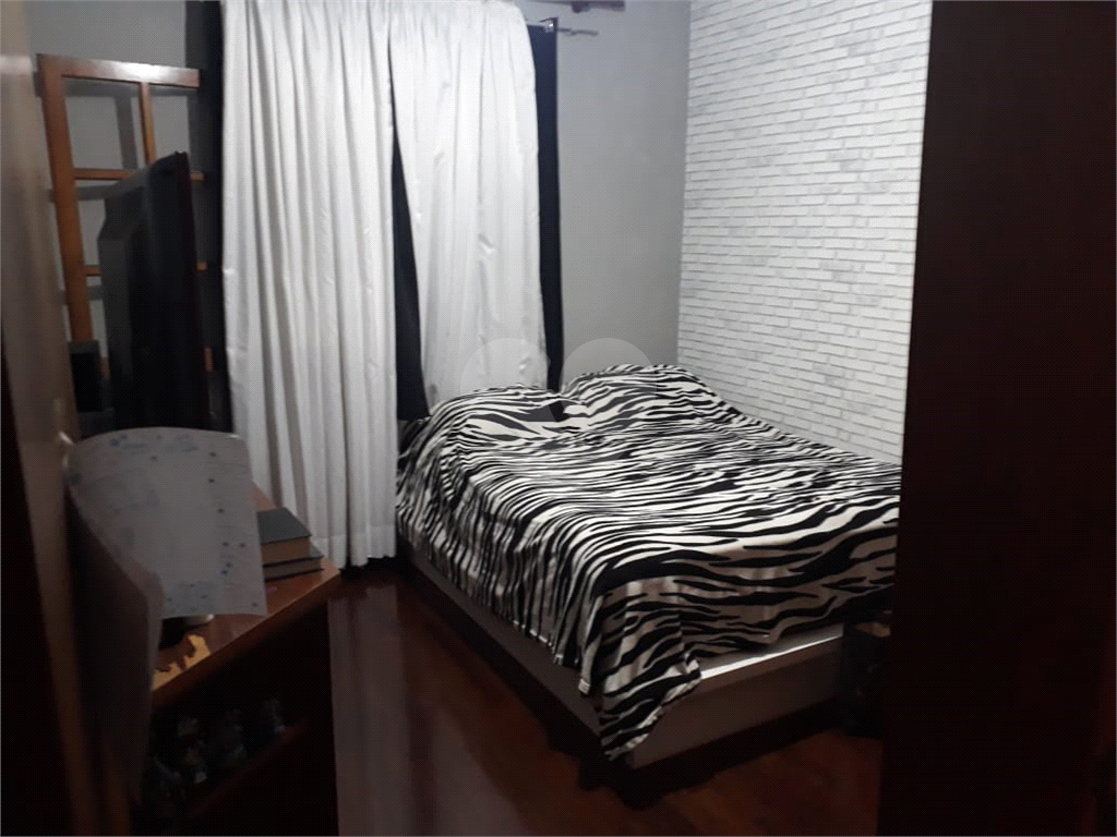 casa com 5 dormitórios e  churrasqueira