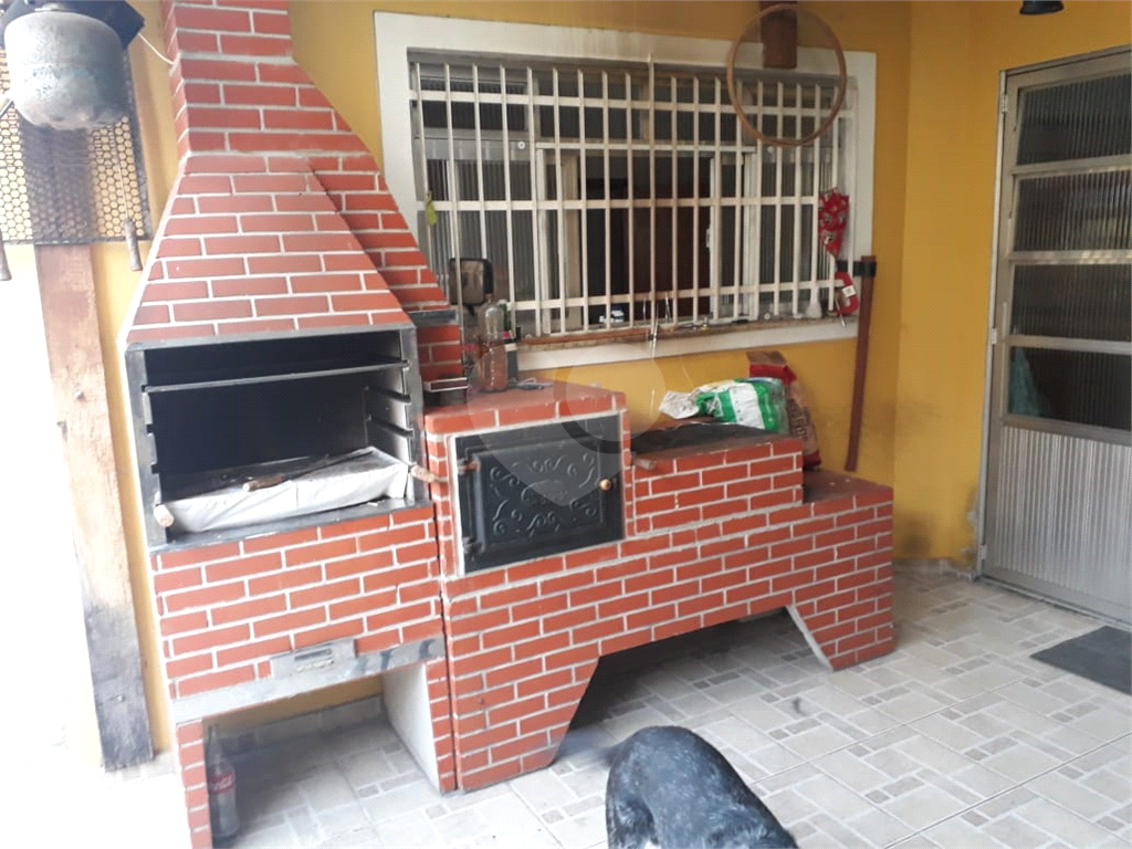 casa com 5 dormitórios e  churrasqueira