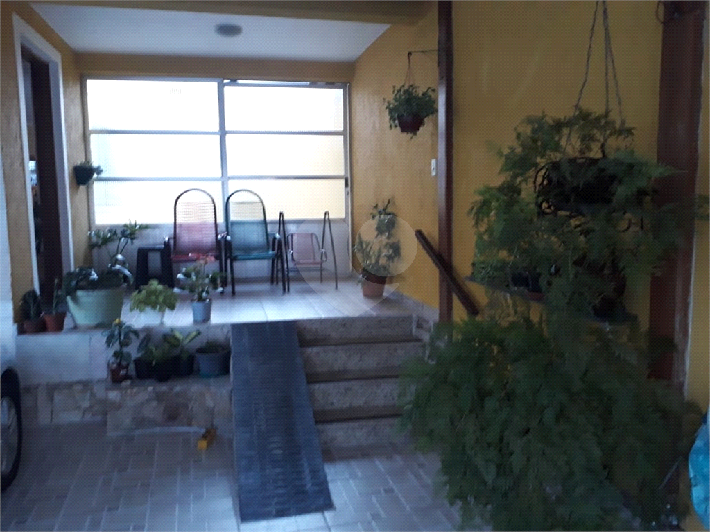 casa com 5 dormitórios e  churrasqueira