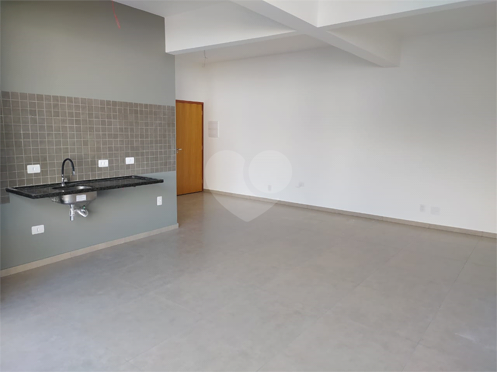 Apartamento totalmente reformado, nunca habitado, tipo loft para venda no Bom Retiro
