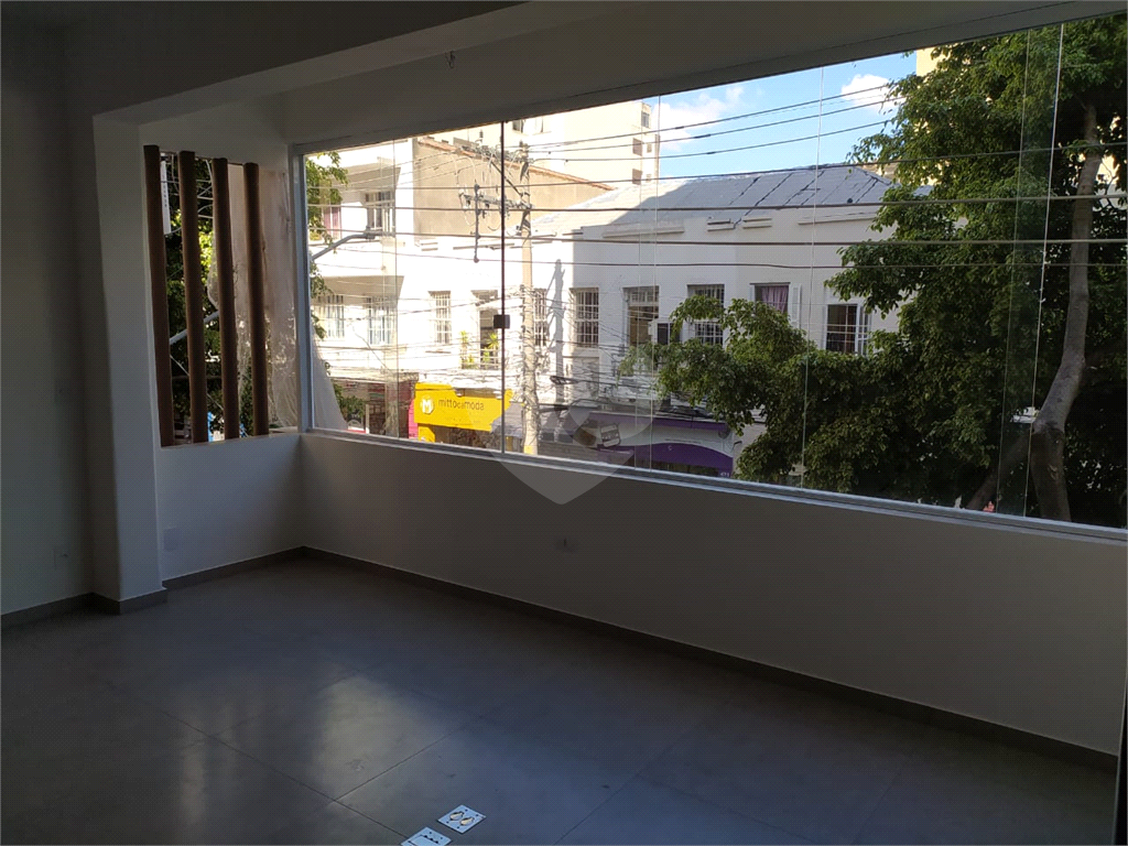 Apartamento totalmente reformado, nunca habitado, tipo loft para venda no Bom Retiro