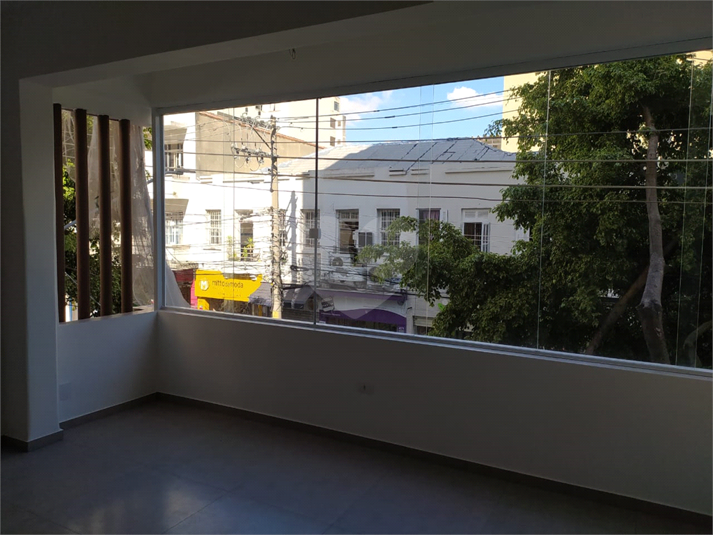 Apartamento totalmente reformado, nunca habitado, tipo loft para venda no Bom Retiro