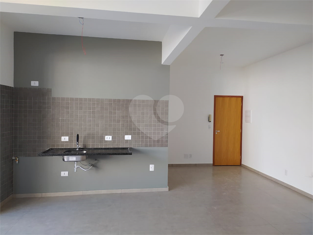 Apartamento totalmente reformado, nunca habitado, tipo loft para venda no Bom Retiro