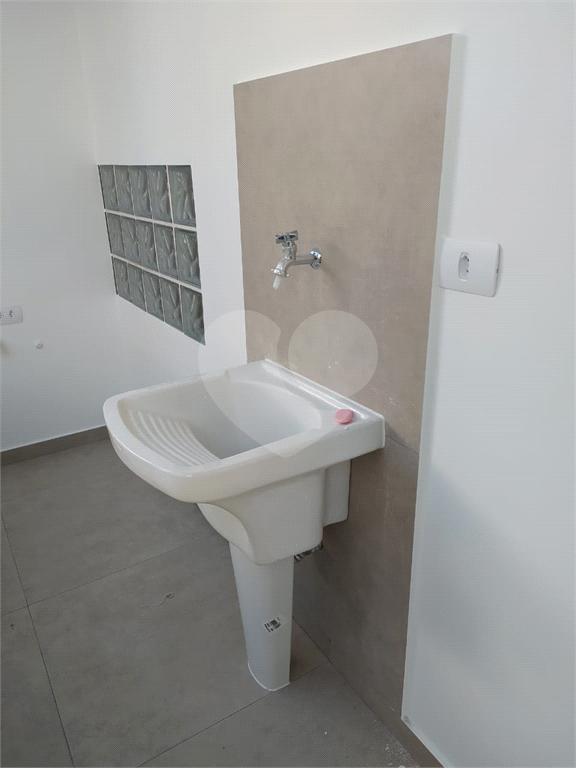 Apartamento totalmente reformado, nunca habitado, tipo loft para venda no Bom Retiro