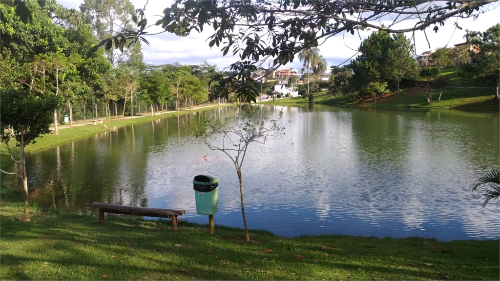 Terreno no Condomínio Terras de Santa Adélia 
