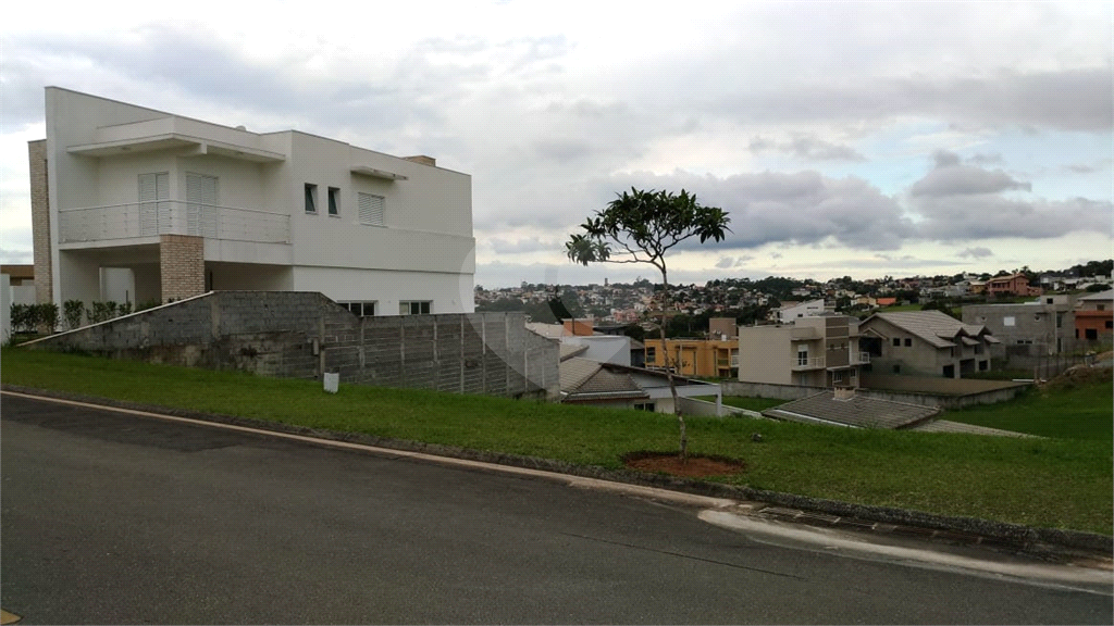 Terreno no Condomínio Terras de Santa Adélia 