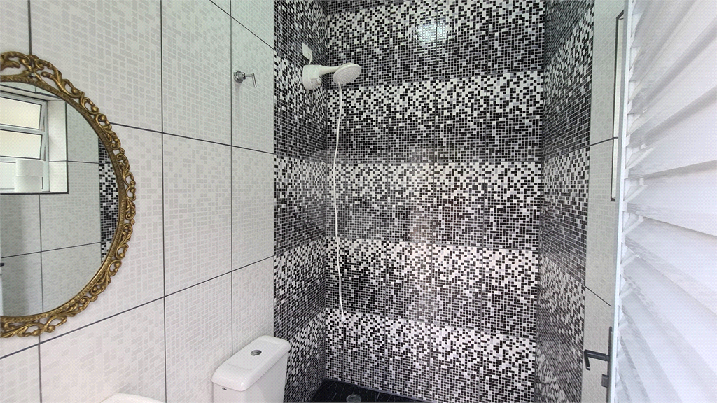 sobrado com piscina ao lado da av Braz Leme