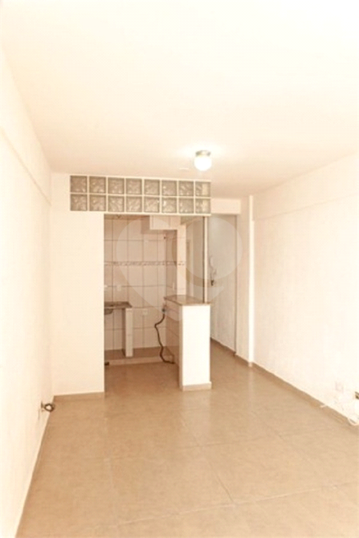 APARTAMENTO em SANTA CECÍLIA