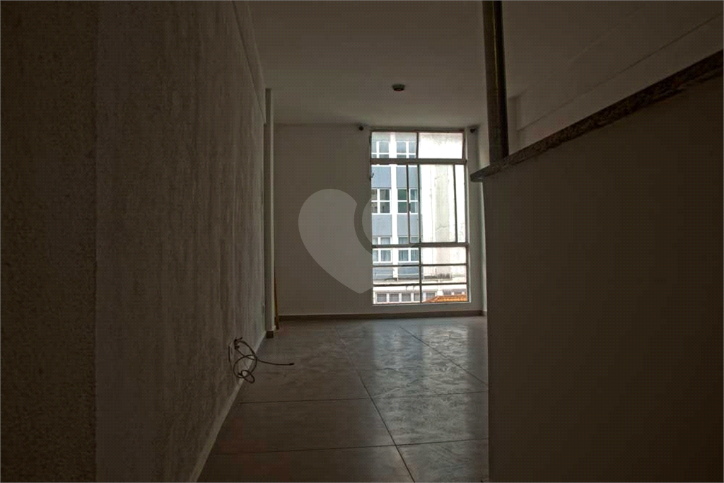 APARTAMENTO em SANTA CECÍLIA